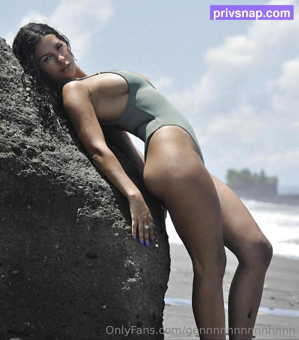 ggggggggggx Nude Leaked Photo #7