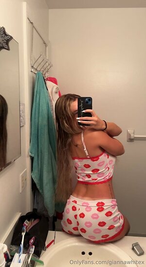 giannawhitexo Nude Leaked Photo #39