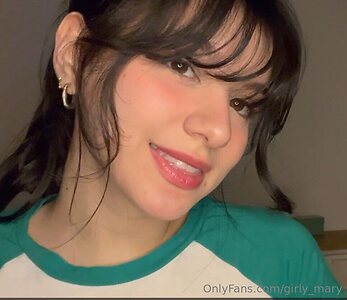 girly mary Nude Leaked Photo #5