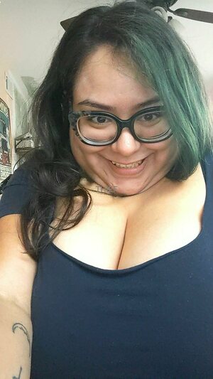glassesandamustache Nude Leaked Photo #3