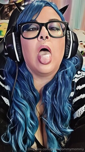 goblindommymommy Nude Leaked Photo #4