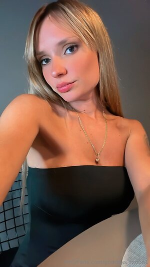 goddess moon1 Nude Leaked Photo #7