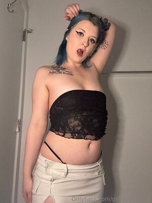 gothcranberry Nude Leaked Photo #34