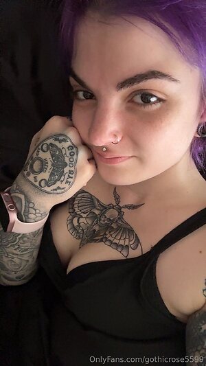 gothicrose5599 Nude Leaked Photo #11