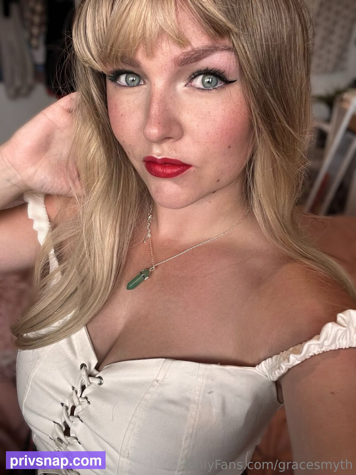 gracesmyth Nude Leaked Photos