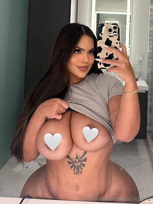 graciebon2 Nude Leaked Photo #18