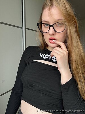 gracyestusweet Nude Leaked Photo #35