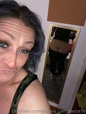 granny can dance76 Nude Leaked Photo #5