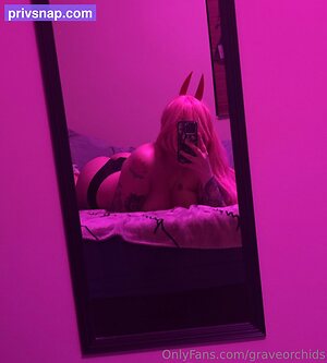 graveorchids Nude Leaked Photo #25