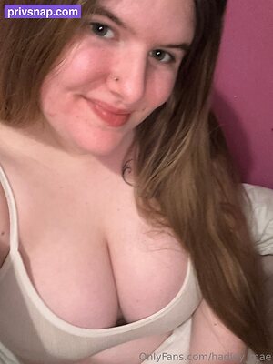 hadley mae Nude Leaked Photo #26