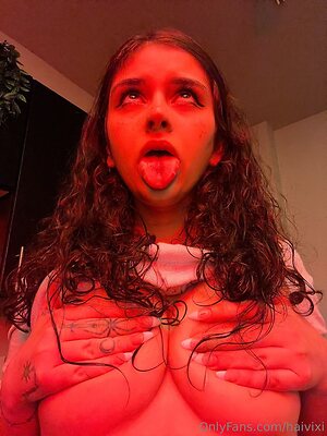 haivixi Nude Leaked Photo #6