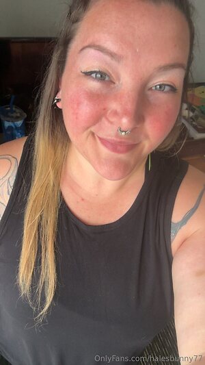 halesbunny77