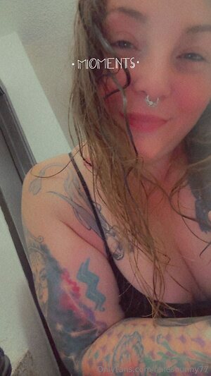 halesbunny77 Nude Leaked Photo #2
