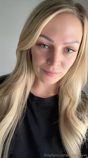 haleyonlyxo Nude Leaked Photo #6