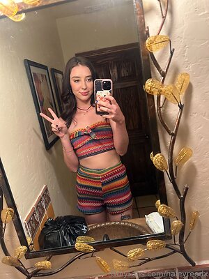 haleyreedx Nude Leaked Photo #5