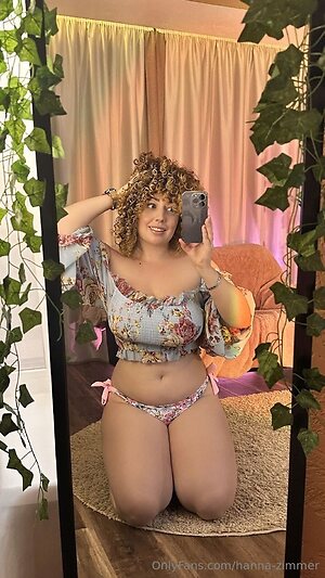 hanna-zimmer Nude Leaked Photo #5