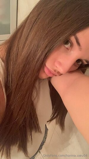hanna uwu04 Nude Leaked Photo #9
