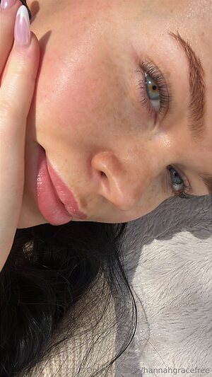 hannahgracefree Nude Leaked Photo #4