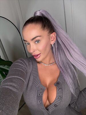 hayleydavies free Nude Leaked Photo #15