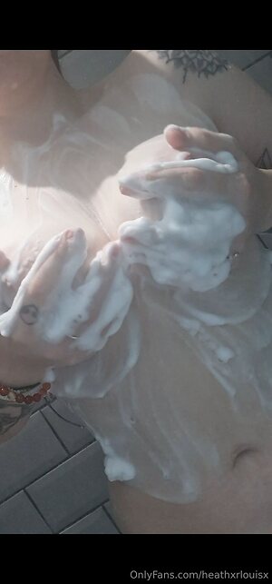 heathxrlouisx Nude Leaked Photo #22