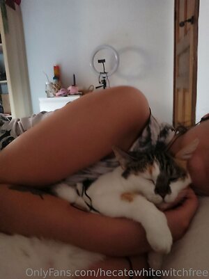 hecatewhitewitchfree Nude Leaked Photo #18