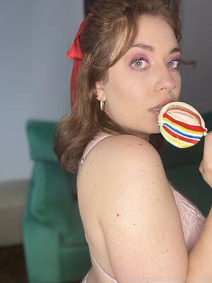 helenarainbow Nude Leaked Photo #4