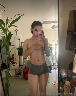 hiiibentley Nude Leaked Photo #12
