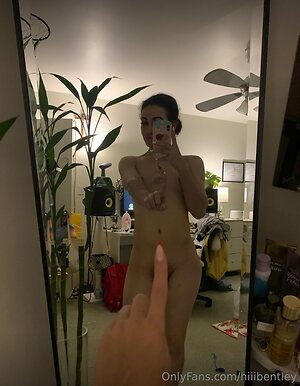 hiiibentley Nude Leaked Photo #17