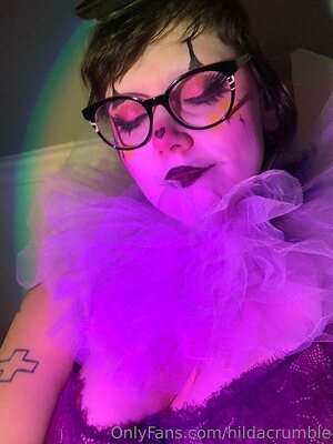 hildacrumblefree Nude Leaked Photo #37