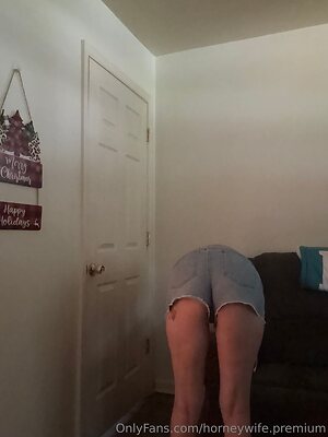 horneywife premium Nude Leaked Photo #29