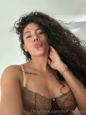 hot dakota Nude Leaked Photo #13