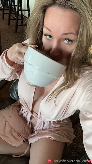 hot wife victoria tv Nude Leaked Photo #12