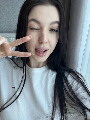 hothelenxxx Nude Leaked Photo #13