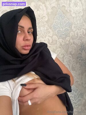 hotinessa Nude Leaked Photo #28