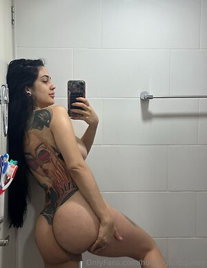 hotkingandqueen Nude Leaked Photo #7
