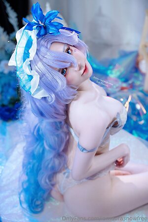iamdorasnowfree Nude Leaked Photo #7