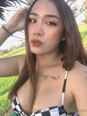 iamyourpolla Nude Leaked Photo #5