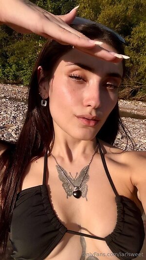 iarisweet Nude Leaked Photo #4