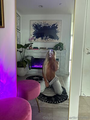 ihartkristyfree Nude Leaked Photo #4