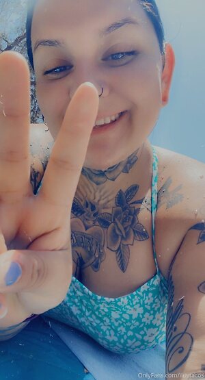 iluvtacos Nude Leaked Photo #8