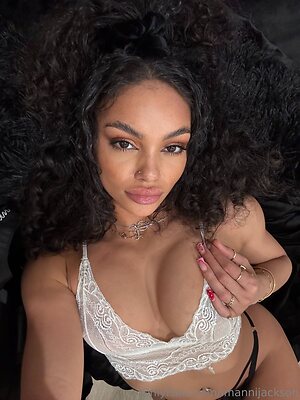 imannijackson Nude Leaked Photo #3
