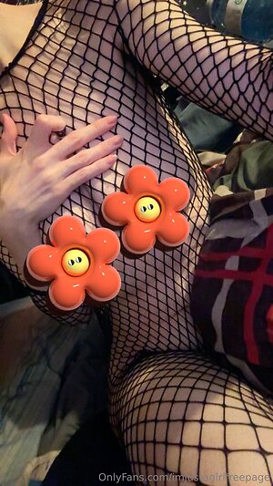 imjustagirlfreepage Nude Leaked Photo #12
