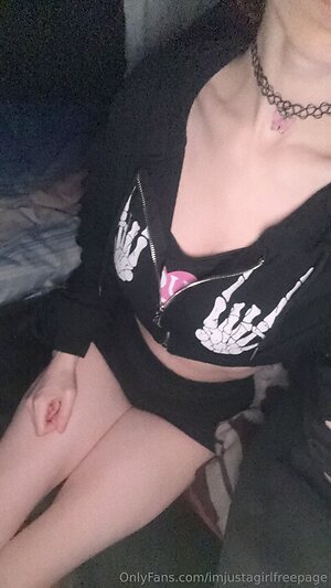 imjustagirlfreepage Nude Leaked Photo #16