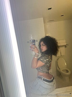 indialove Nude Leaked Photo #25