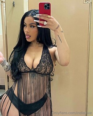 indialove Nude Leaked Photo #30