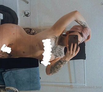 inked brat Nude Leaked Photo #2