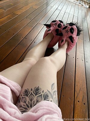 inked brat Nude Leaked Photo #12
