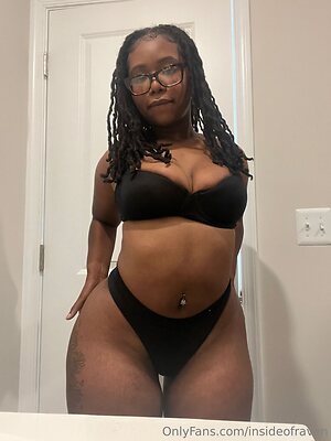 insideofraye Nude Leaked Photo #2