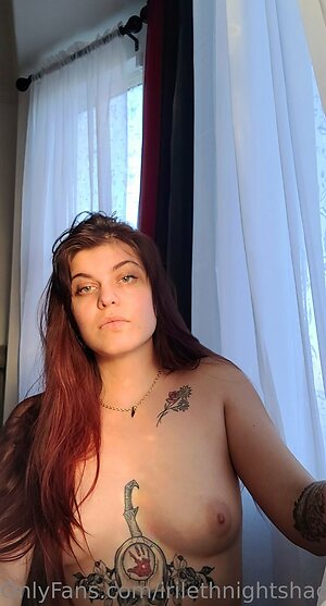 irilethnightshade Nude Leaked Photo #2