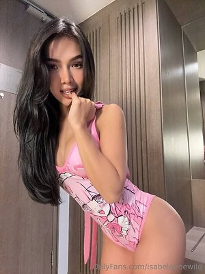 isabelgonewild Nude Leaked Photo #27